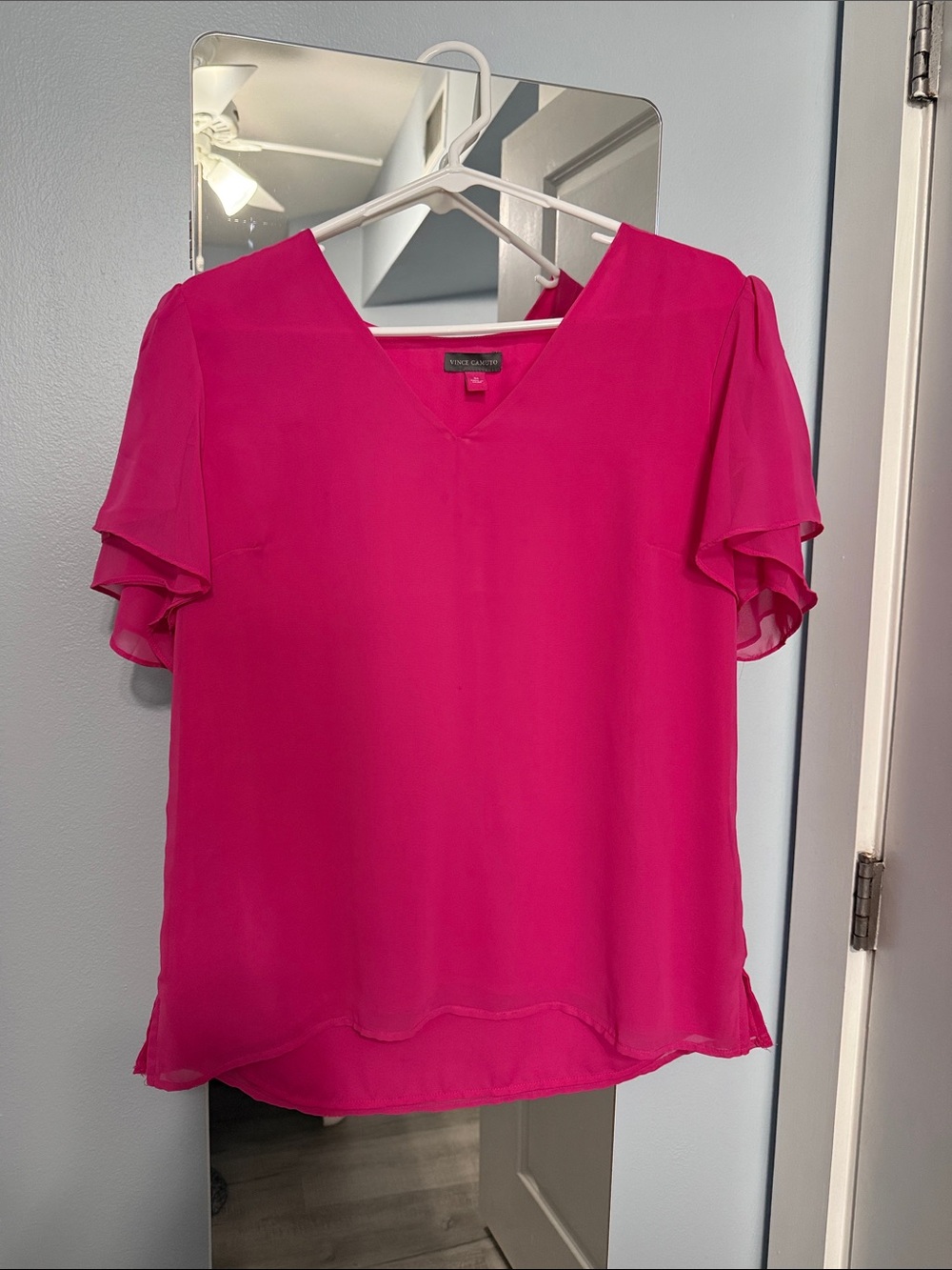 Vince Camuto Hot Pink V-Neck Flutter Sleeve Blouse